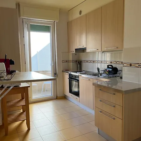 Apartment 6 Minutes Walking From The Train Station 2 Lausanne